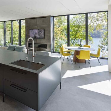 Modern Kitchen Design – Lake House