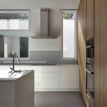 Modern Kitchen Cabinets – Scarsdale