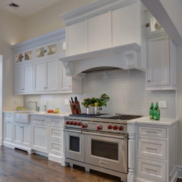 Transitional Kitchen Cabinets – Great Neck