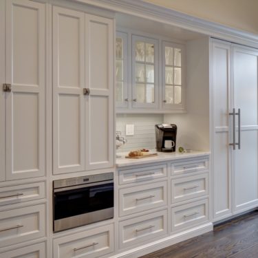 Transitional Kitchen Cabinets – Great Neck