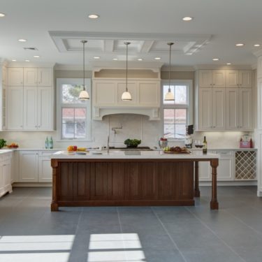 Transitional Kitchen Cabinets – Englewood Cliffs
