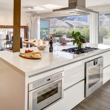 Modern Kitchen Cabinet Design – Leonia