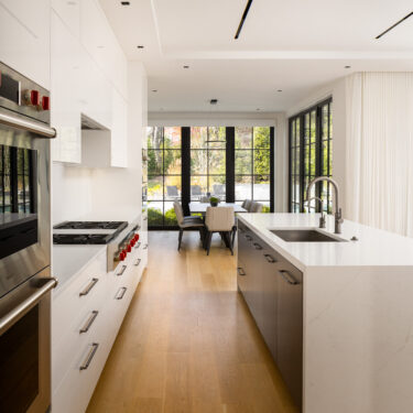 Modern Kitchen Cabinet Design – Short Hills